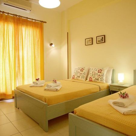 Hotel Dimoula 칼라네라 외부 사진